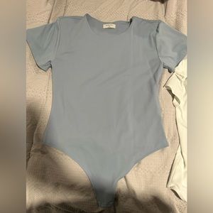 Aritzia Babaton Contour bodysuits XL White and Baby Blue